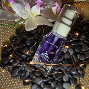 Luna Nectar Neptune Hydrate & Blur Hyaluronic Acid Serum $39 MSRP 1.01 oz BNIB